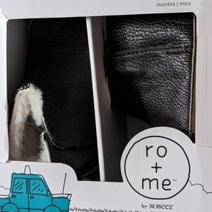 RO + ME by Robeez, Ryan Cozie, Brown shoe, Size 6-12 Months.